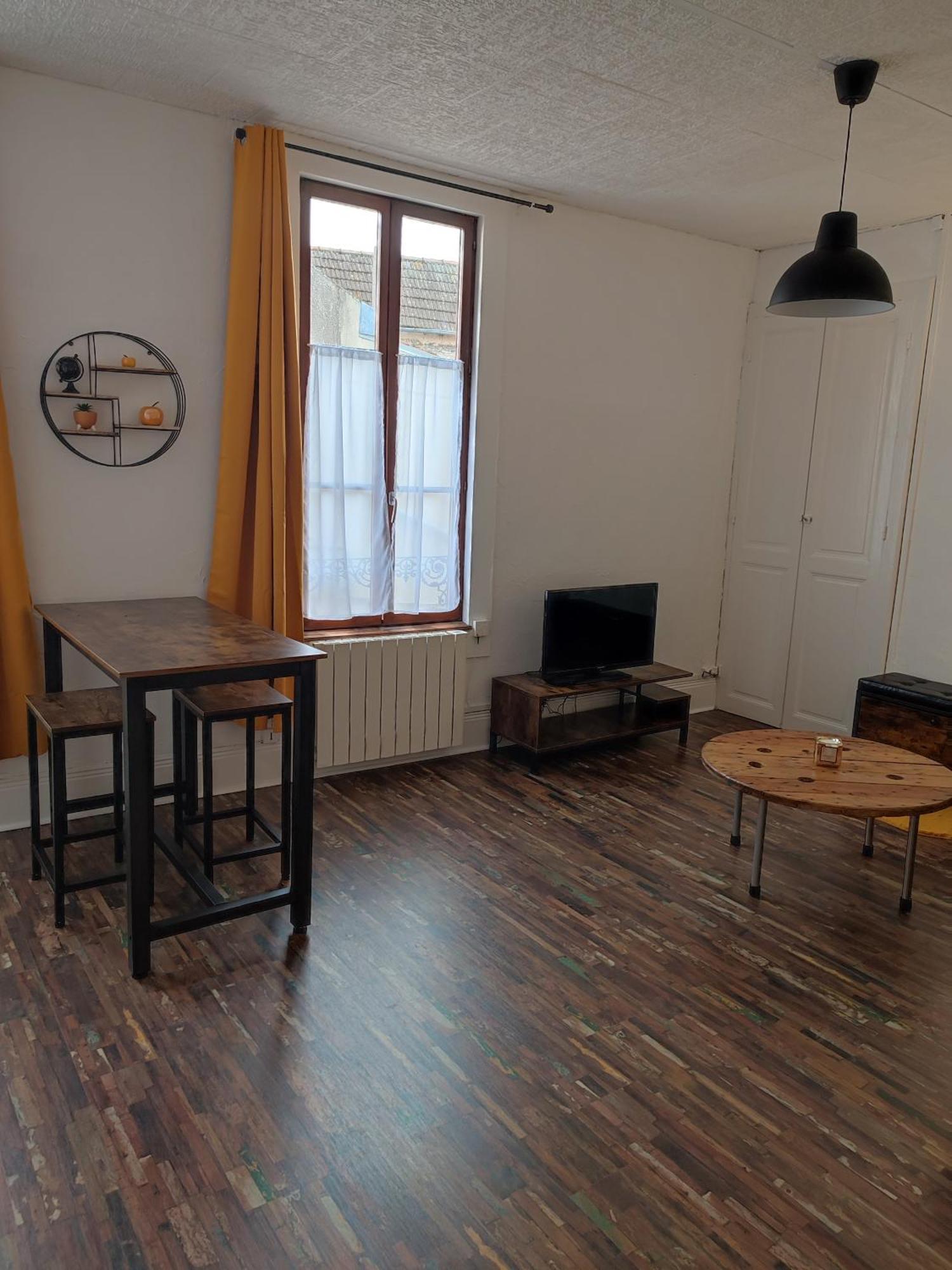 Apartmán T1 Lumineux Et Climatise Chagny  Exteriér fotografie