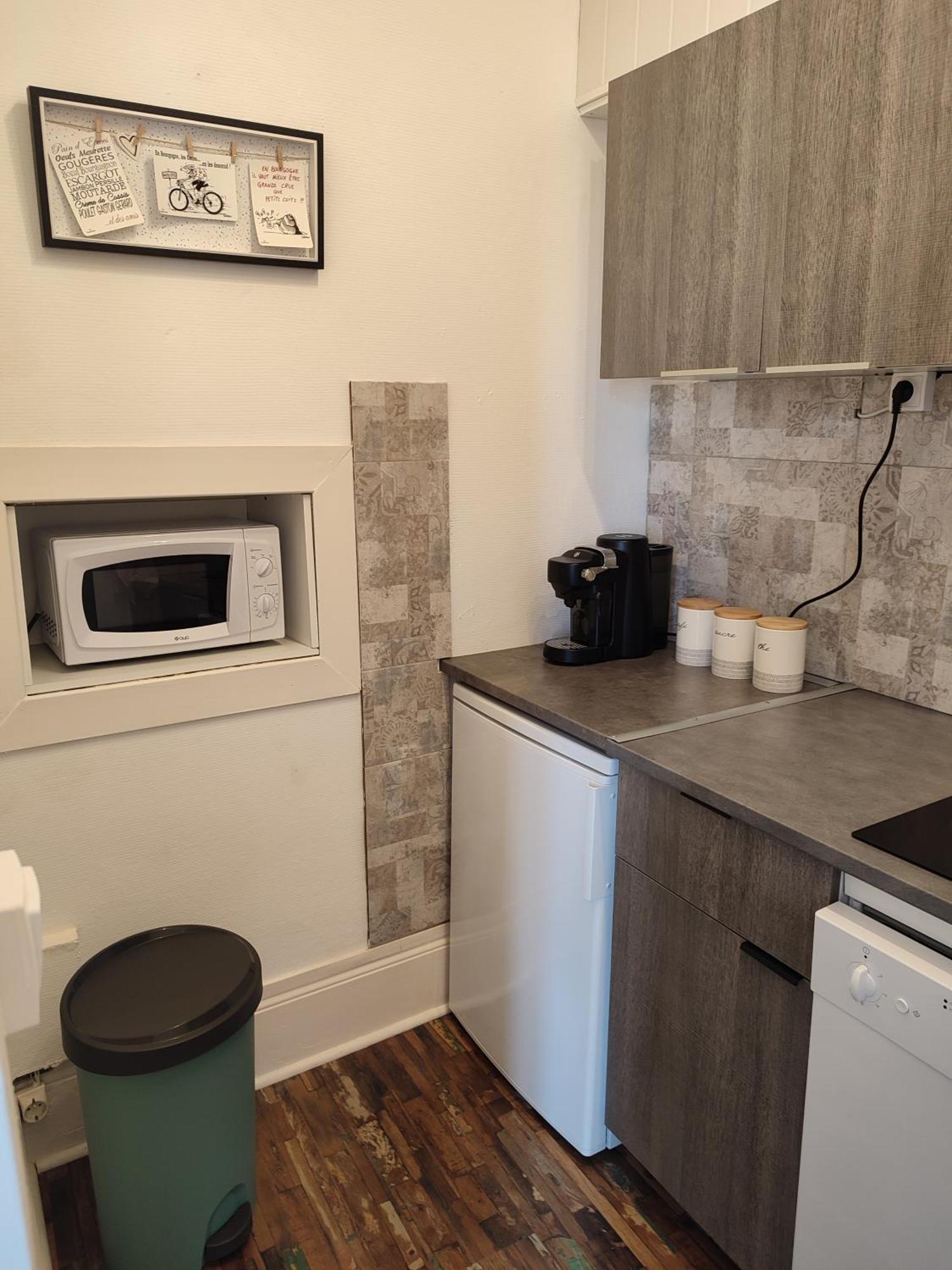 Apartmán T1 Lumineux Et Climatise Chagny  Exteriér fotografie
